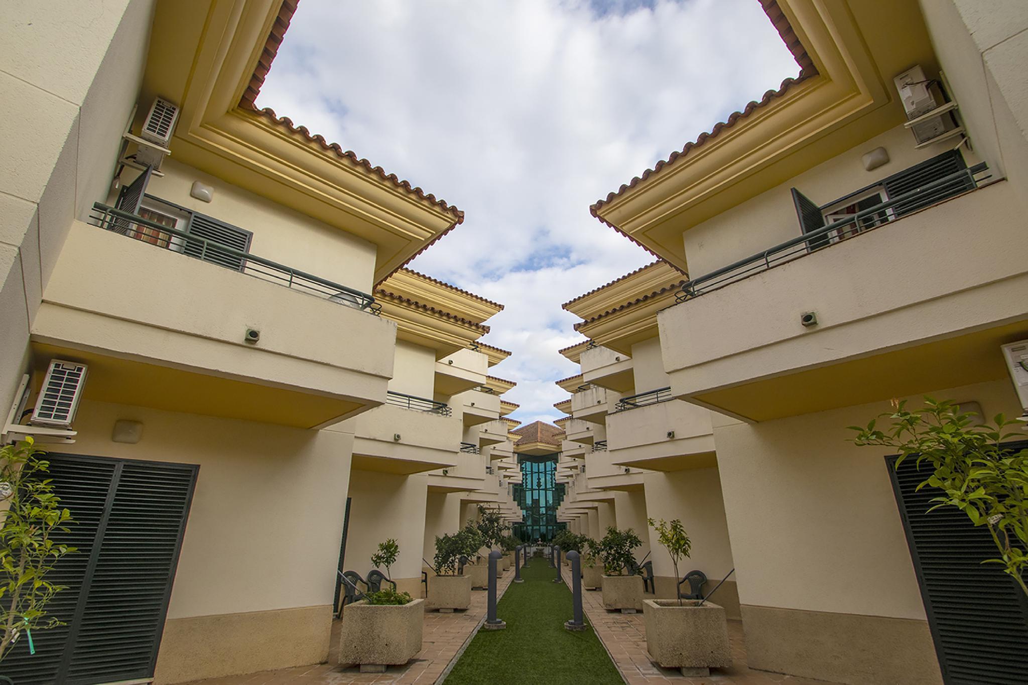 Hospedium Hotel Apartamentos Simon Verde Mairena del Aljarafe Kültér fotó